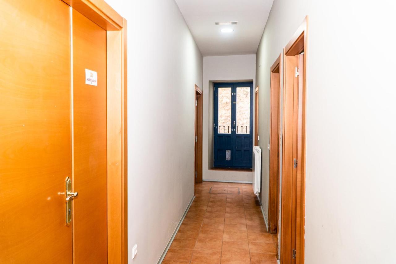 Albergue De Cuéllar Eksteriør billede